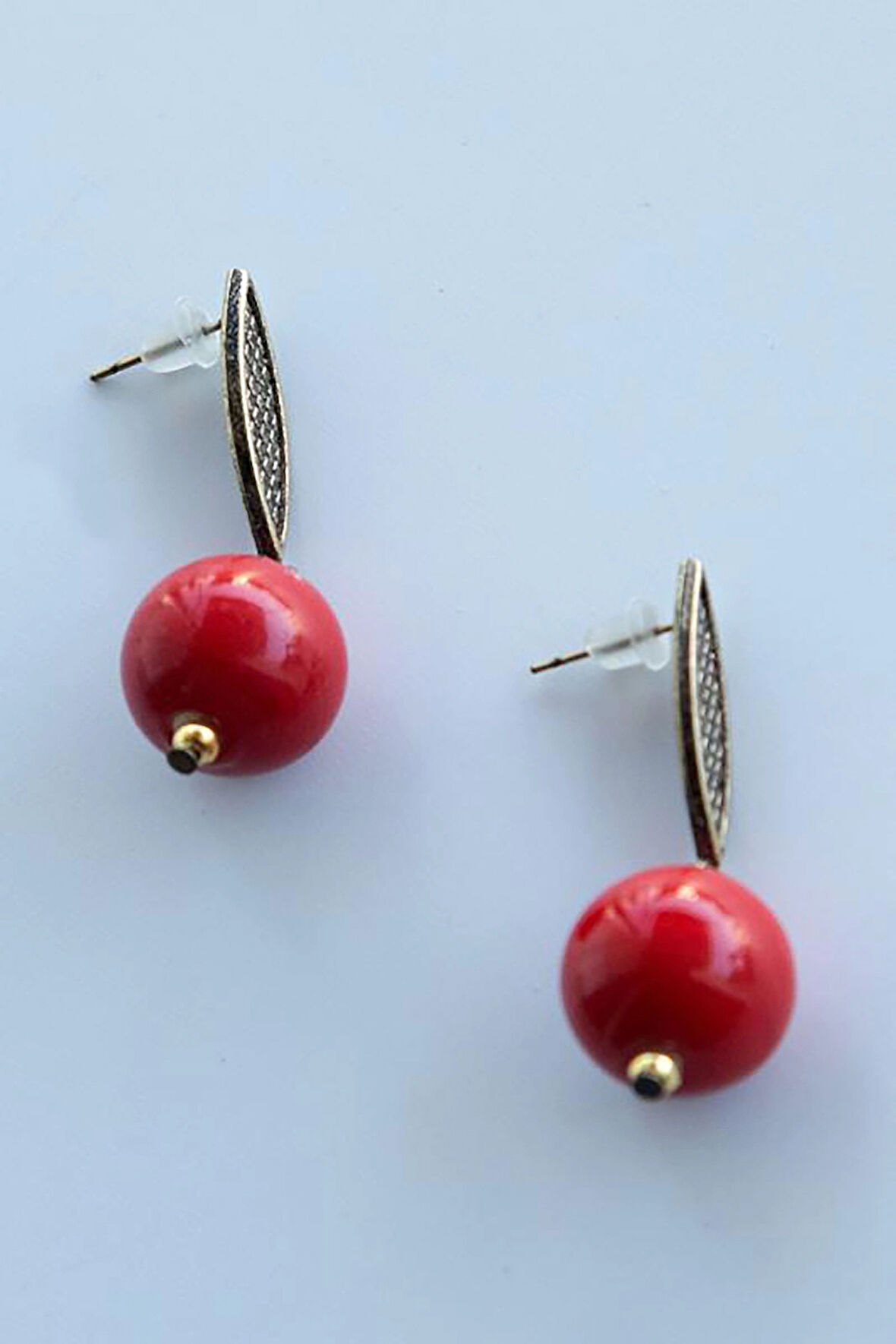 Doğal Taşlı Kırmızı Otantik Küpe