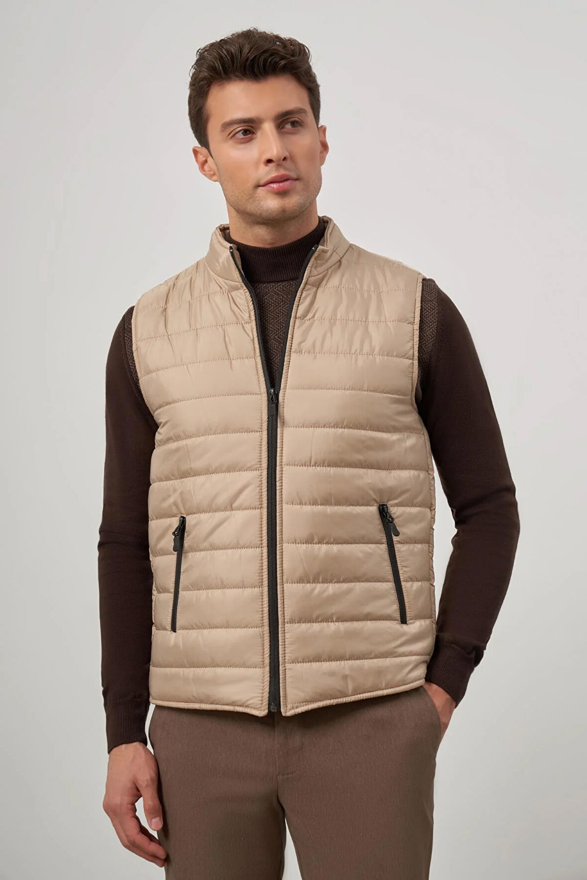 Bej Kapitone Dik Yaka Düz Garnisiz-Biyesiz Slim Fit Yelek 1009245150