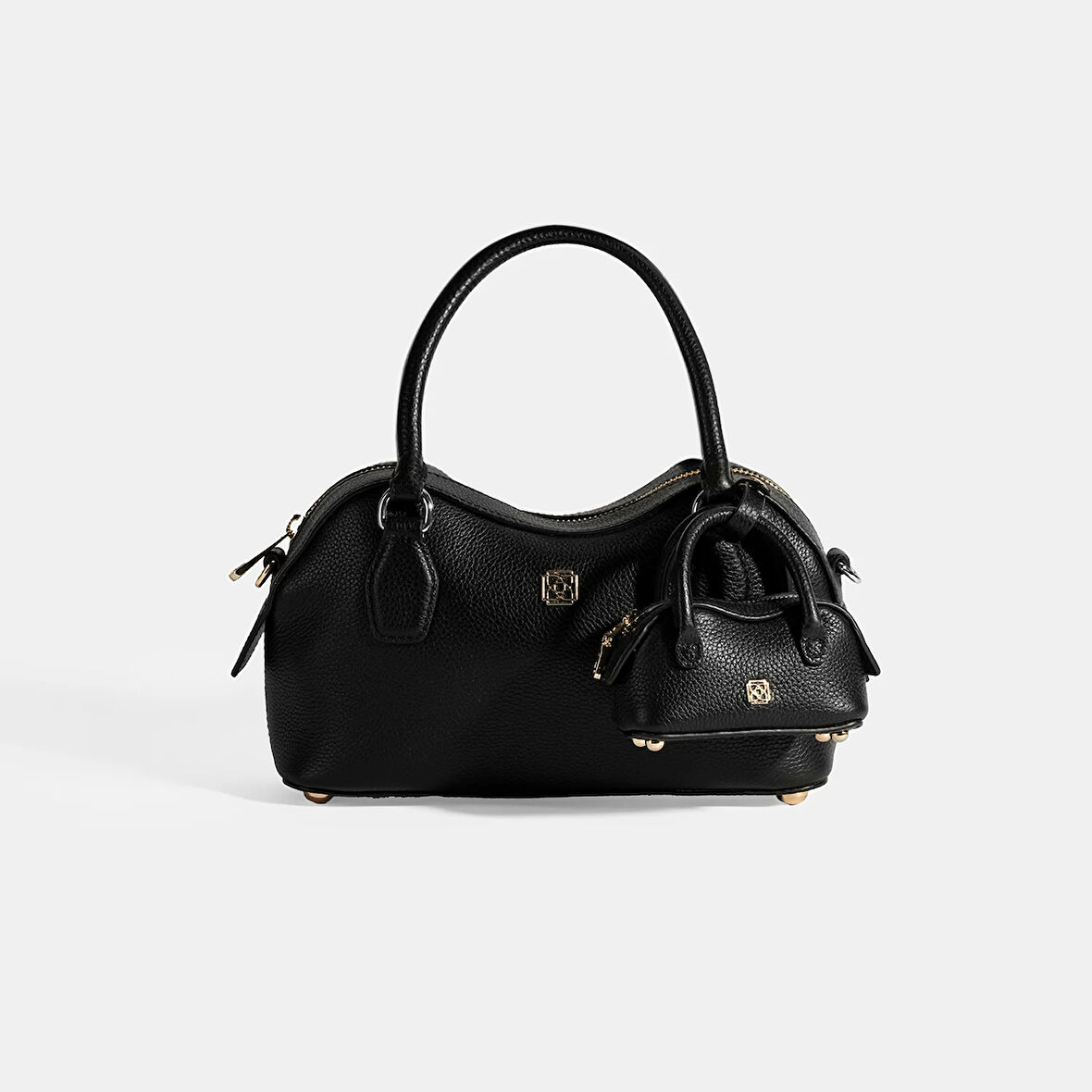 Kadın Siyah Deri Çanta Aksesuarlı Mini El Çantası