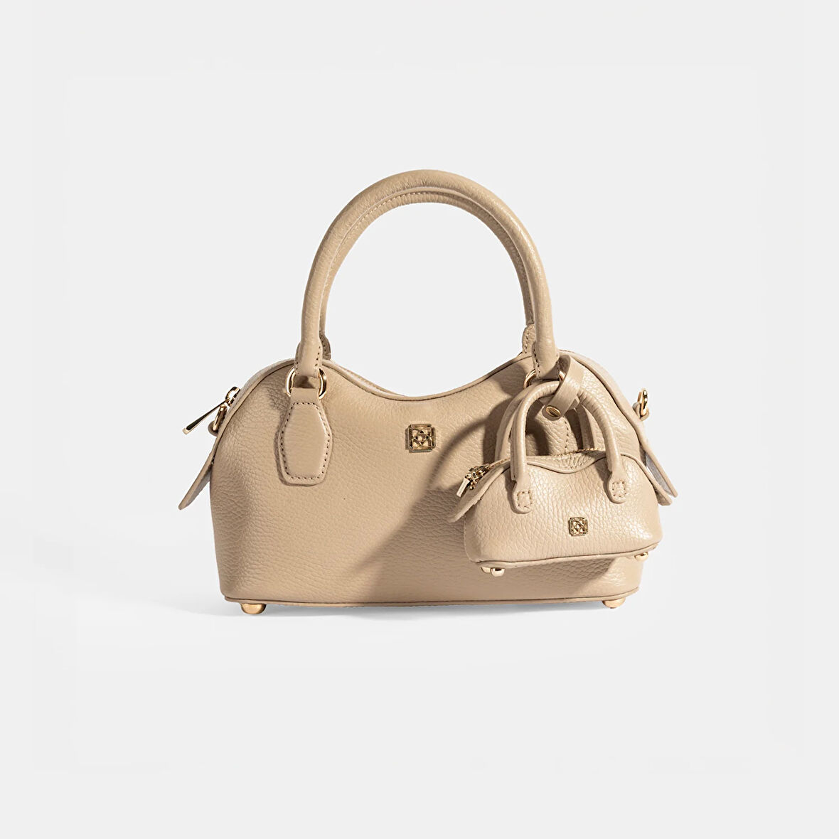 Kadın Vizon Deri Çanta Aksesuarlı Mini El Çantası