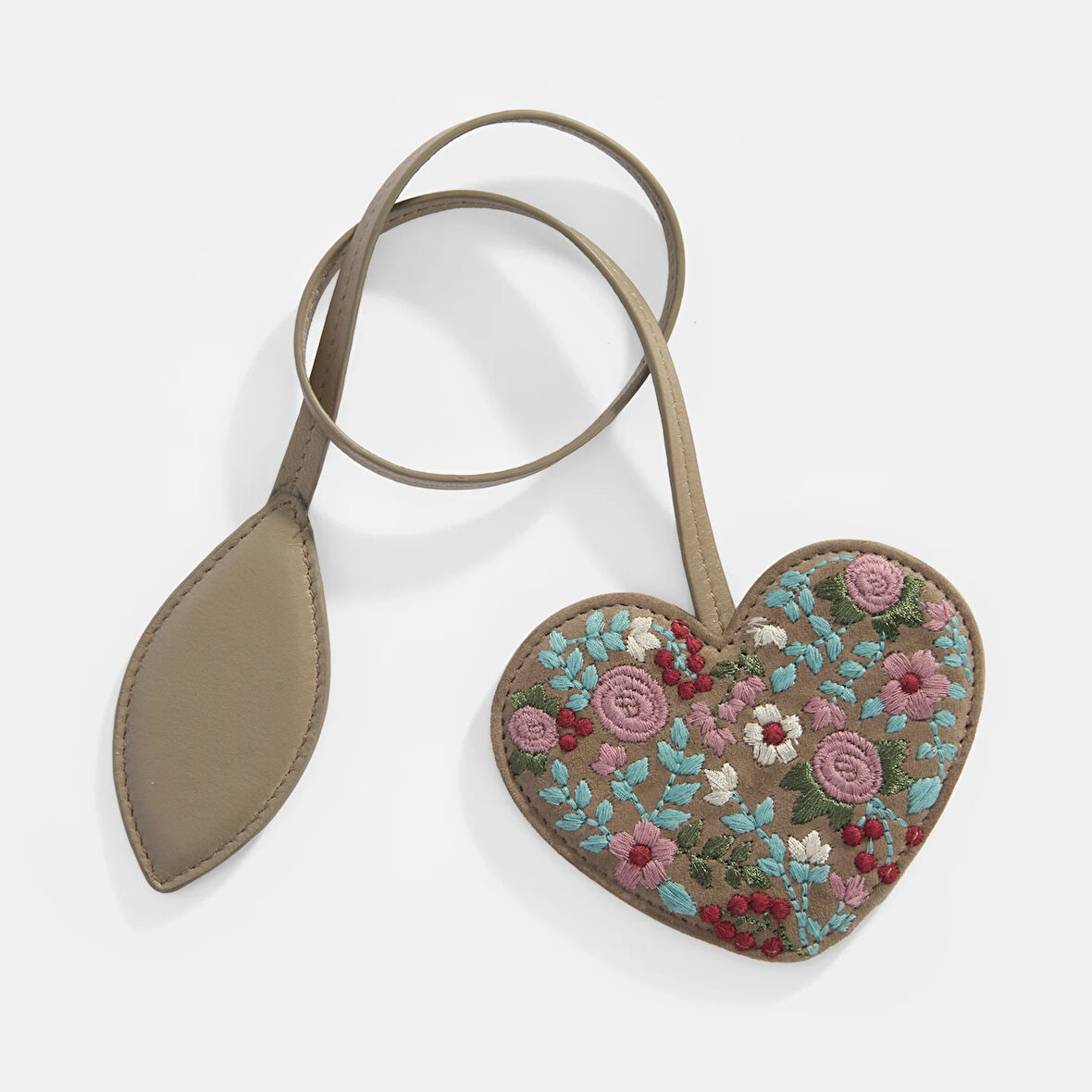 Kalp Figürlü Deri Charm