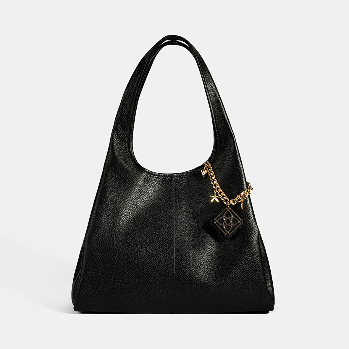 Kadın Siyah Charm Aksesuarlı Deri Omuz Çantası