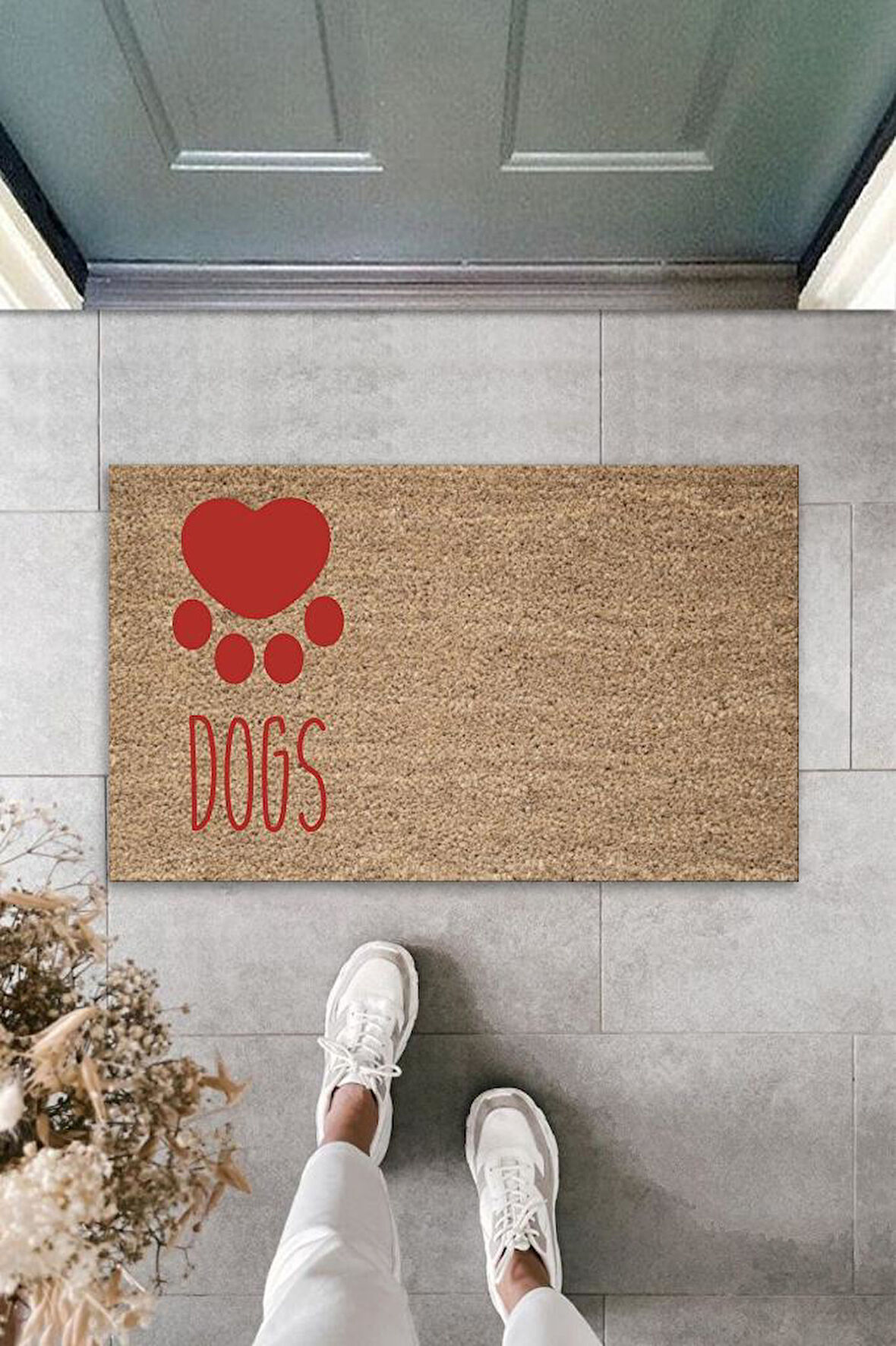 Dijital Baskı Kahverengi Kırmızı Kalpli Dogs Dekoratif Kapı Paspası K-2072