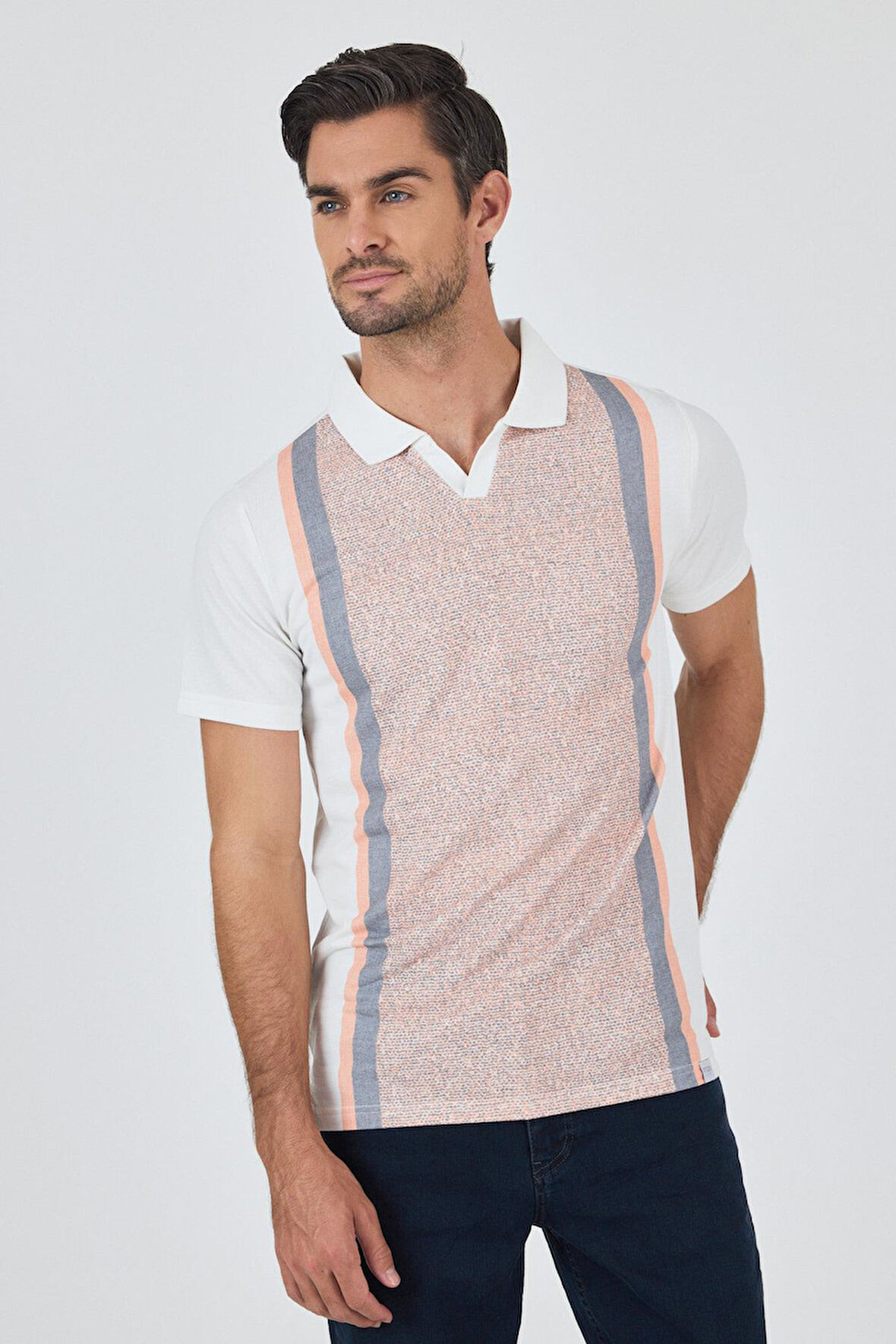 Kısa Kol Baskılı Suprem İtalyan Yaka Cepsiz Slim Fit Tişört 1011250123