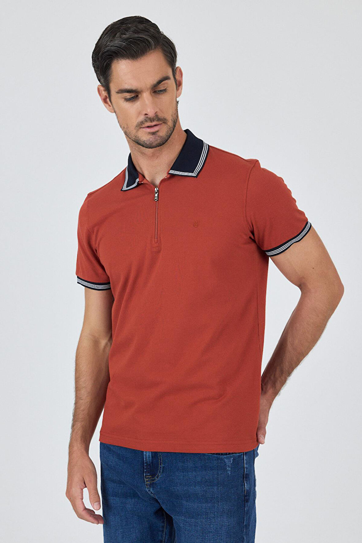 Kısa Kol Düz Pike Polo Yaka Cepsiz %100 Pamuk Slim Fit Tişört 1011250130