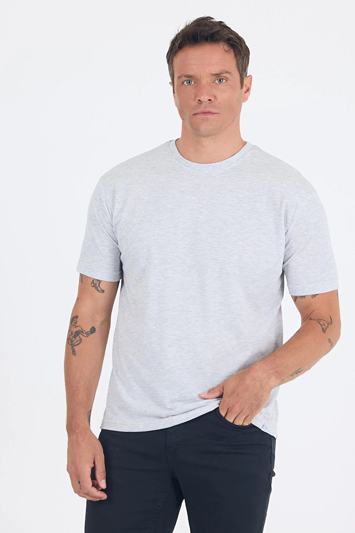 Gri Kısa Kol Düz Suprem Bisiklet Yaka Slim Fit Tişört 1011250190