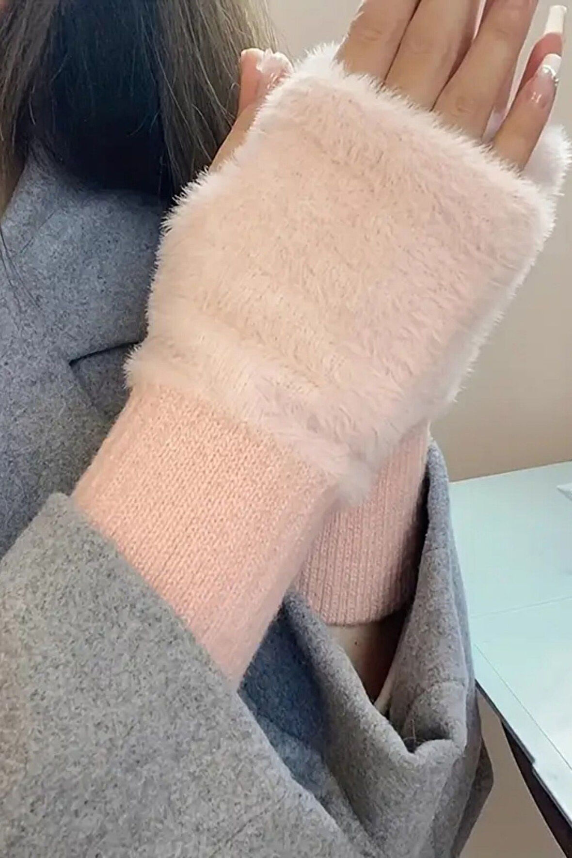 Kadın 1 Çift Kışlık Parmaksız Termal Esnek Polarlı Peluş Eldiven