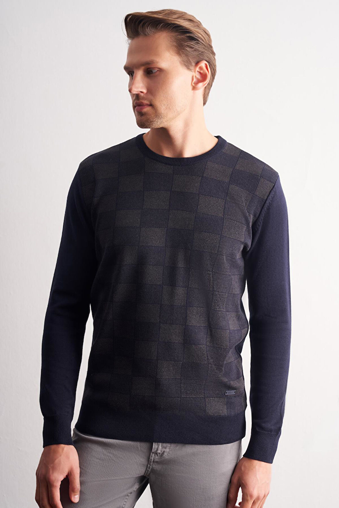 Koyu Lacivert Bisiklet Yaka Uzun Kol Cepsiz Comfort Fit Pamuklu Triko Kazak 1012255221