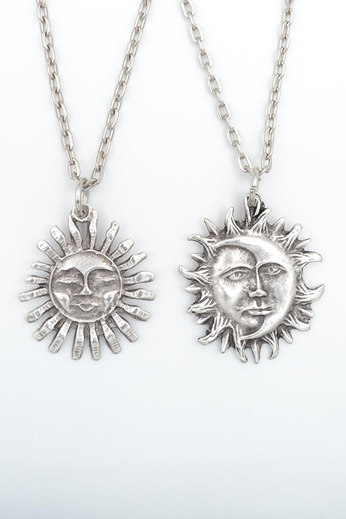 2'li Güneş ve Ay - Gülen Güneş  Erkek Kadın Kolye Seti 925 Ayar Gümüş Kaplama