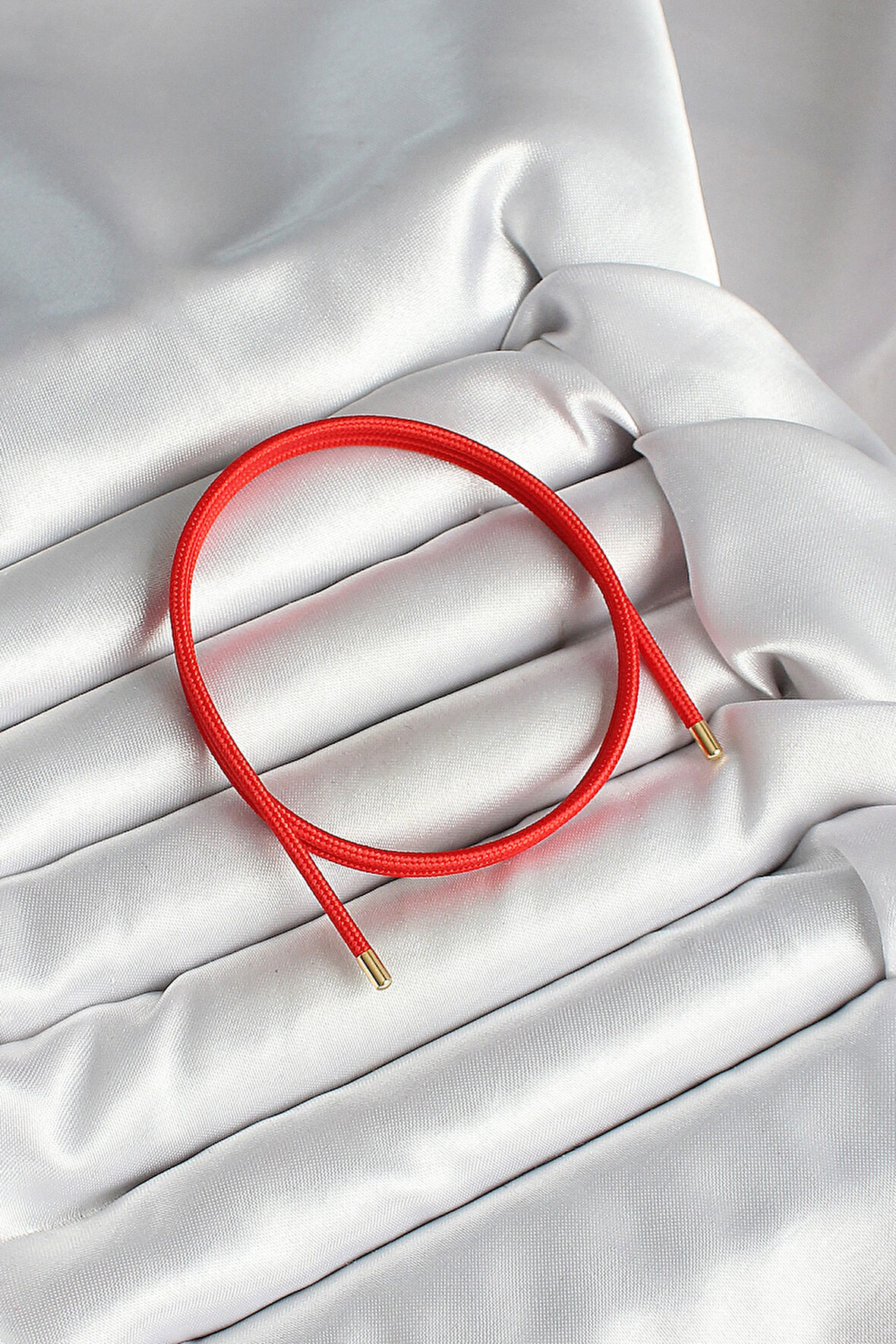 Mıknatıslı Kırmızı Renk Sarmal Kadın Bileklik