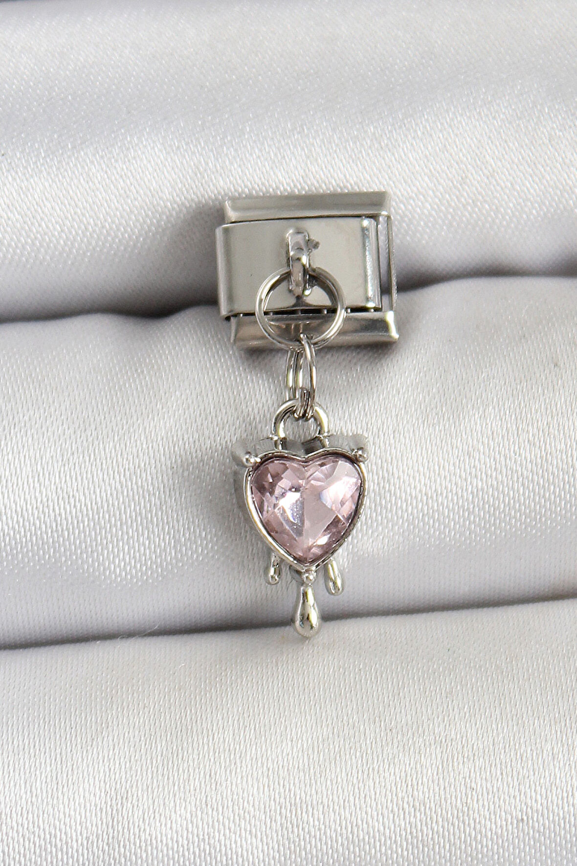 316L Çelik Gümüş Renk Pembe Kalp Model Nomination Charm