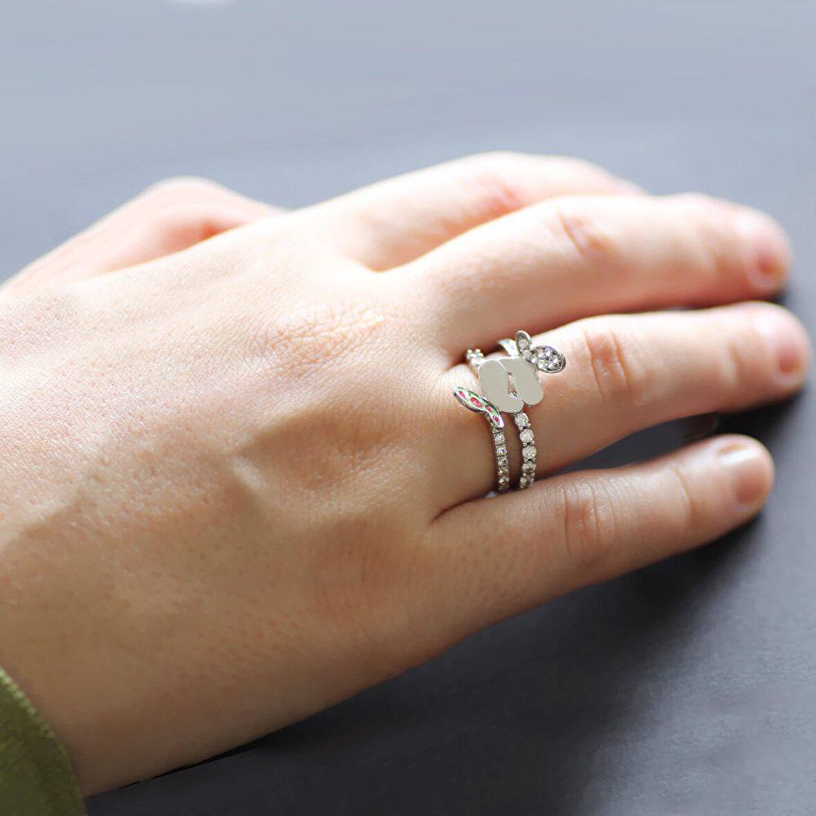 Zirkon Taşlı Yeşil Mineli Kelebek Tasarım 925 Ayar Gümüş Kadın Yüzük