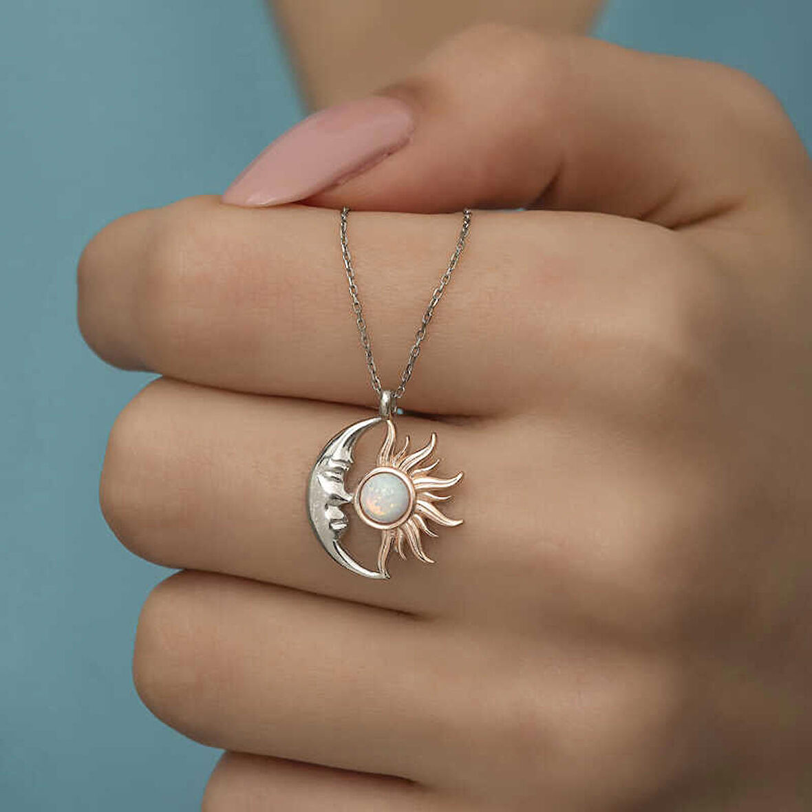 himarry 925 Ayar Gümüş Opal Beyaz Taşlı Ay Güneş Kadın Kolye