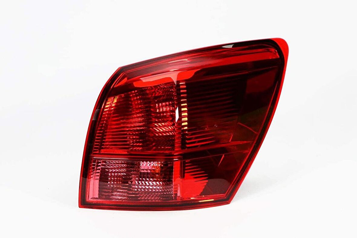 Enva Nissan Qashqai Arka Stop Lambası Sağ Dış 2007--2010 Duysuz