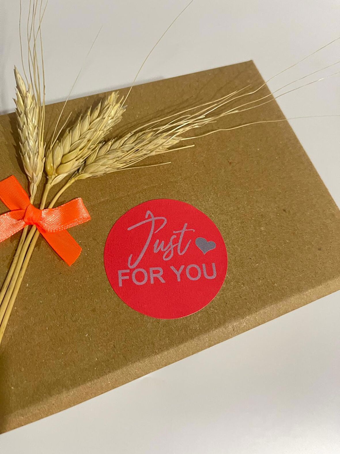 Just For You Kalpli Yuvarlak Yapışkanlı Etiket 5x5 cm 100 adet