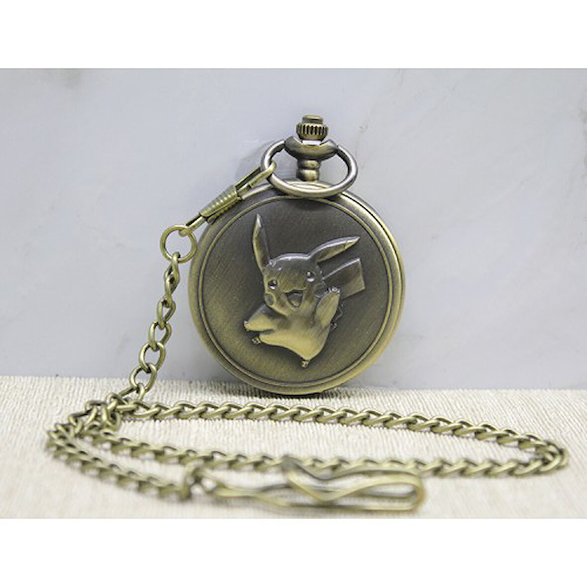 Pikachu Köstekli Saat 