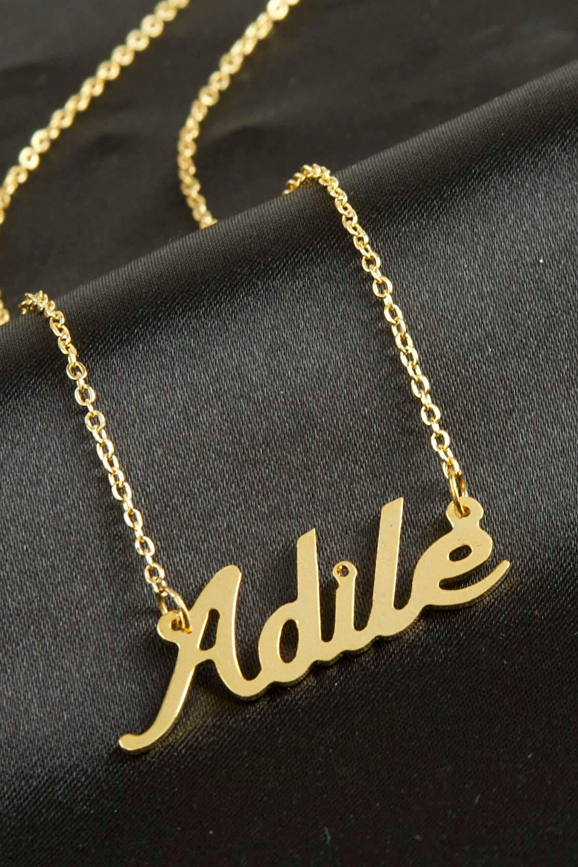 Adile isimli kolye (Kişiye Özel)