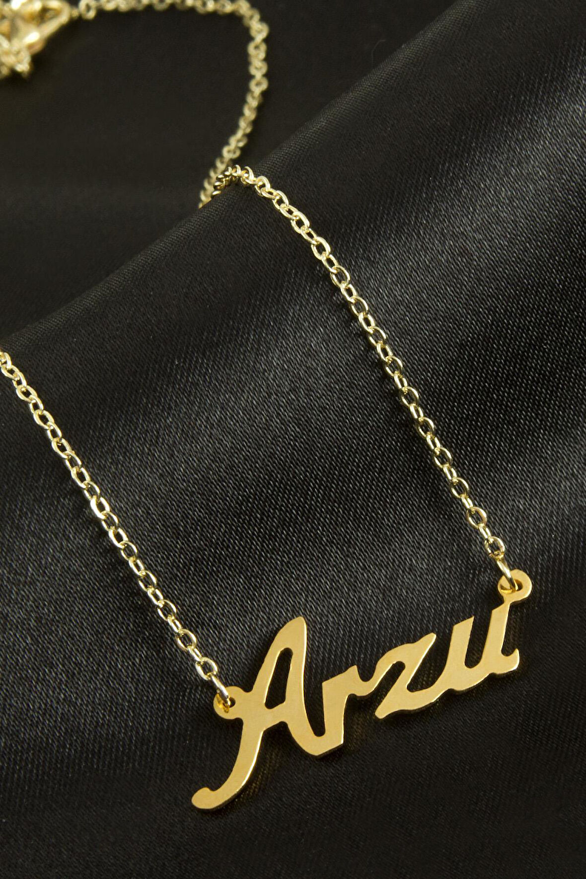 Arzu isimli kolye (Kişiye Özel)