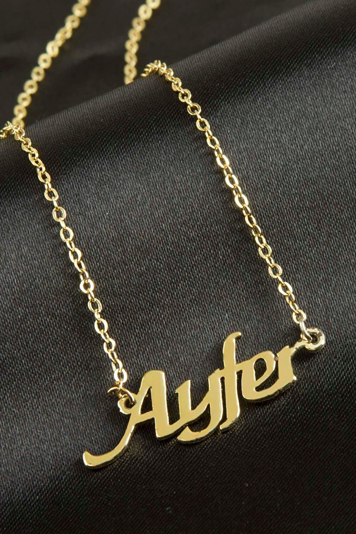 Ayfer isimli kolye (Kişiye Özel)