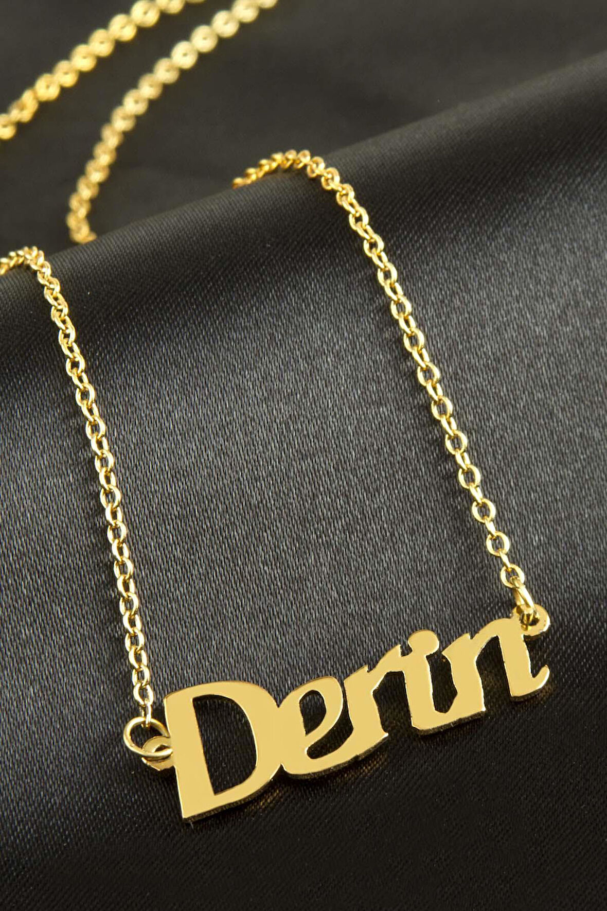 Derin isimli kolye (Kişiye Özel)