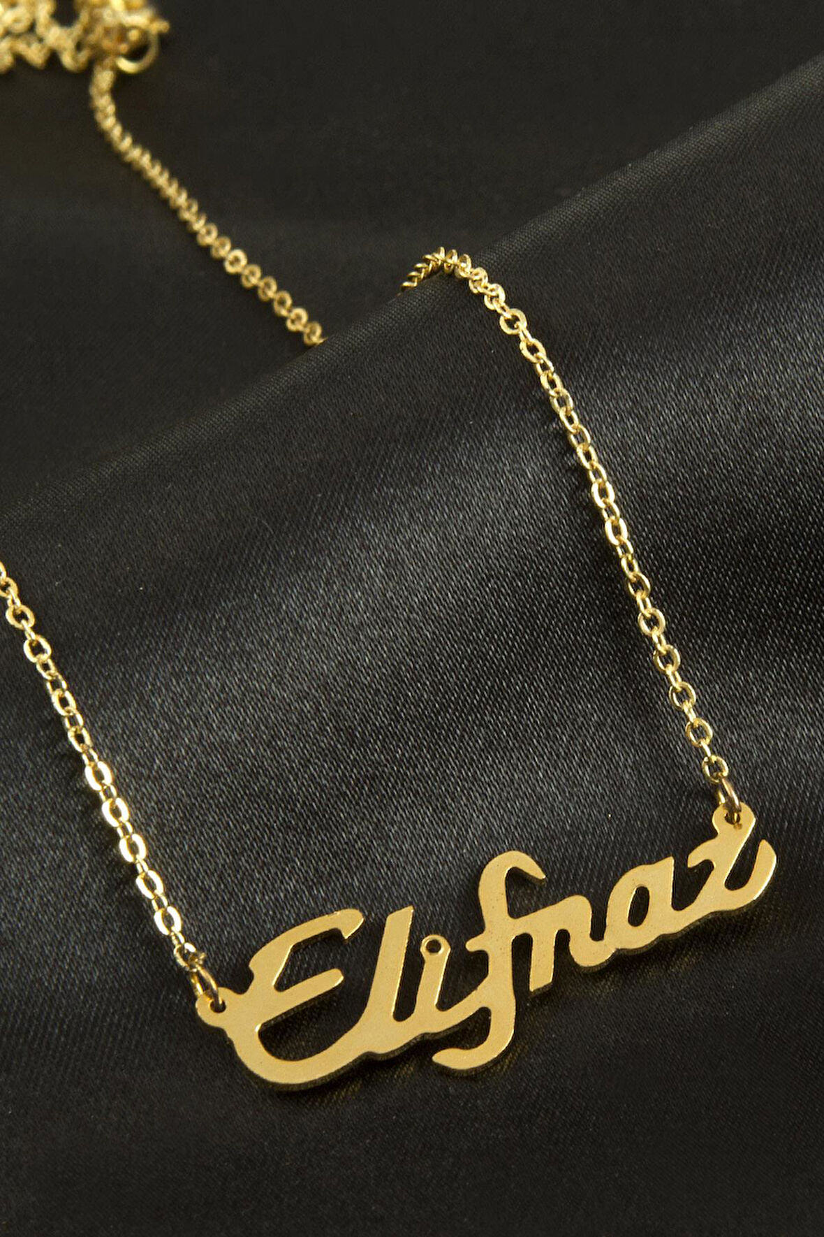 Elifnaz isimli kolye (Kişiye Özel)