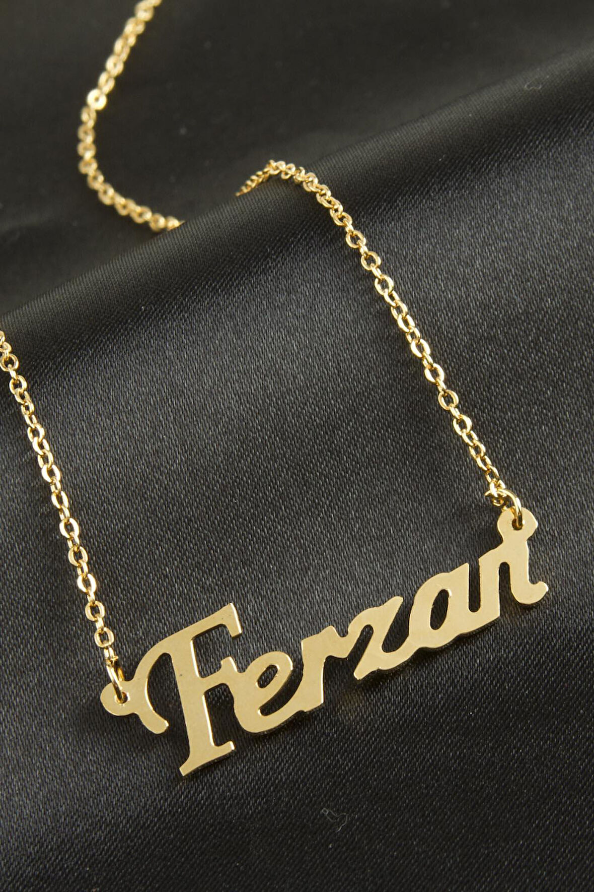 Ferzan isimli kolye (Kişiye Özel)