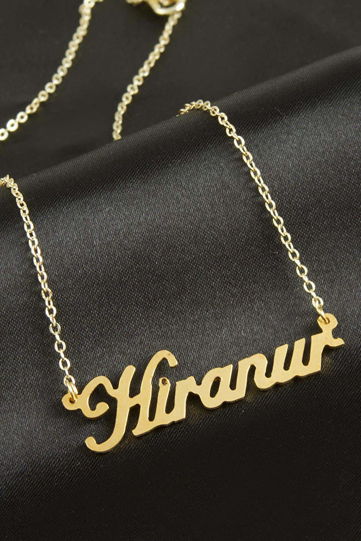 Hiranur isimli kolye (Kişiye Özel)
