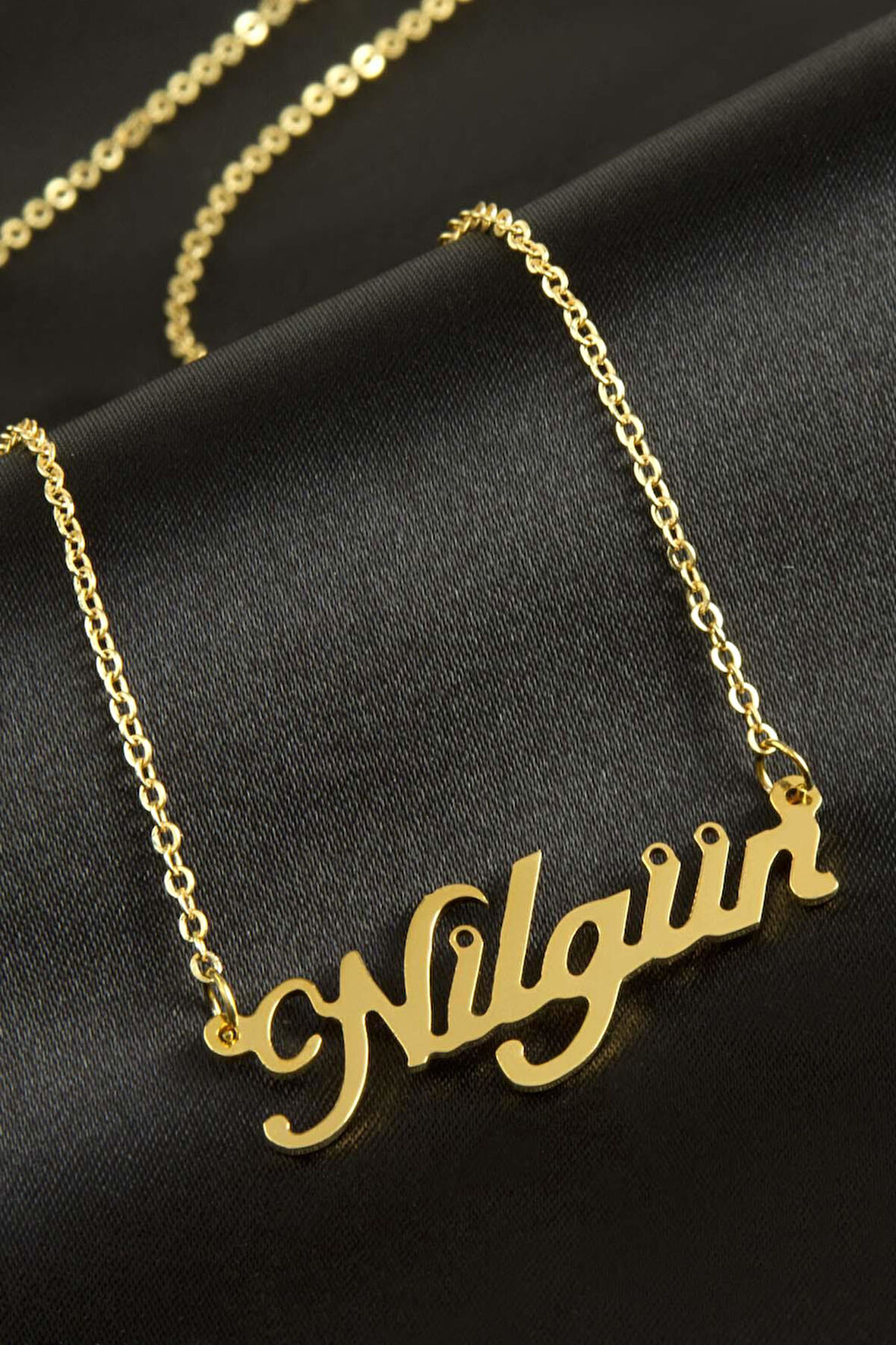 Nilgün isimli kolye (Kişiye Özel)