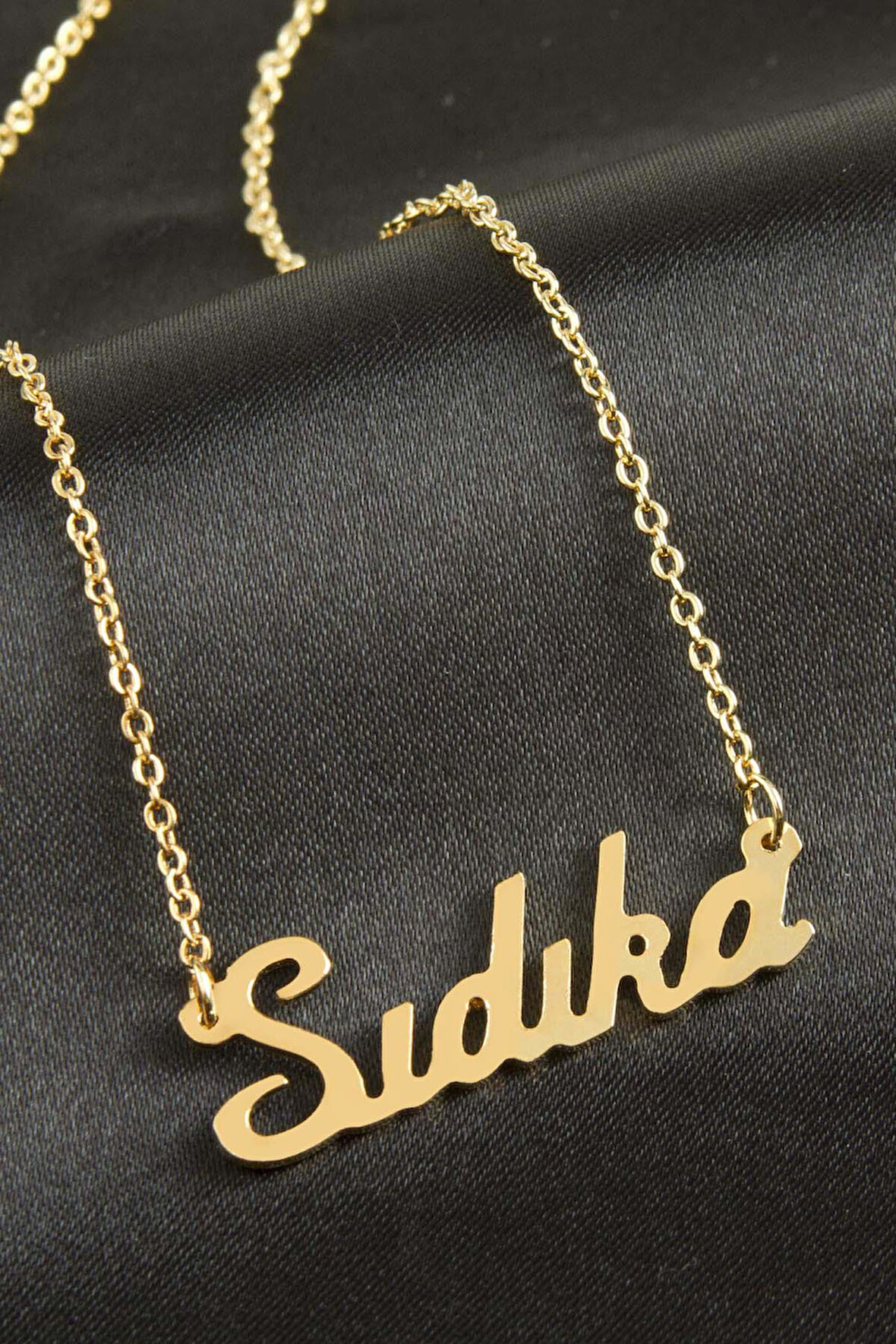 Sıdıka isimli kolye (Kişiye Özel)