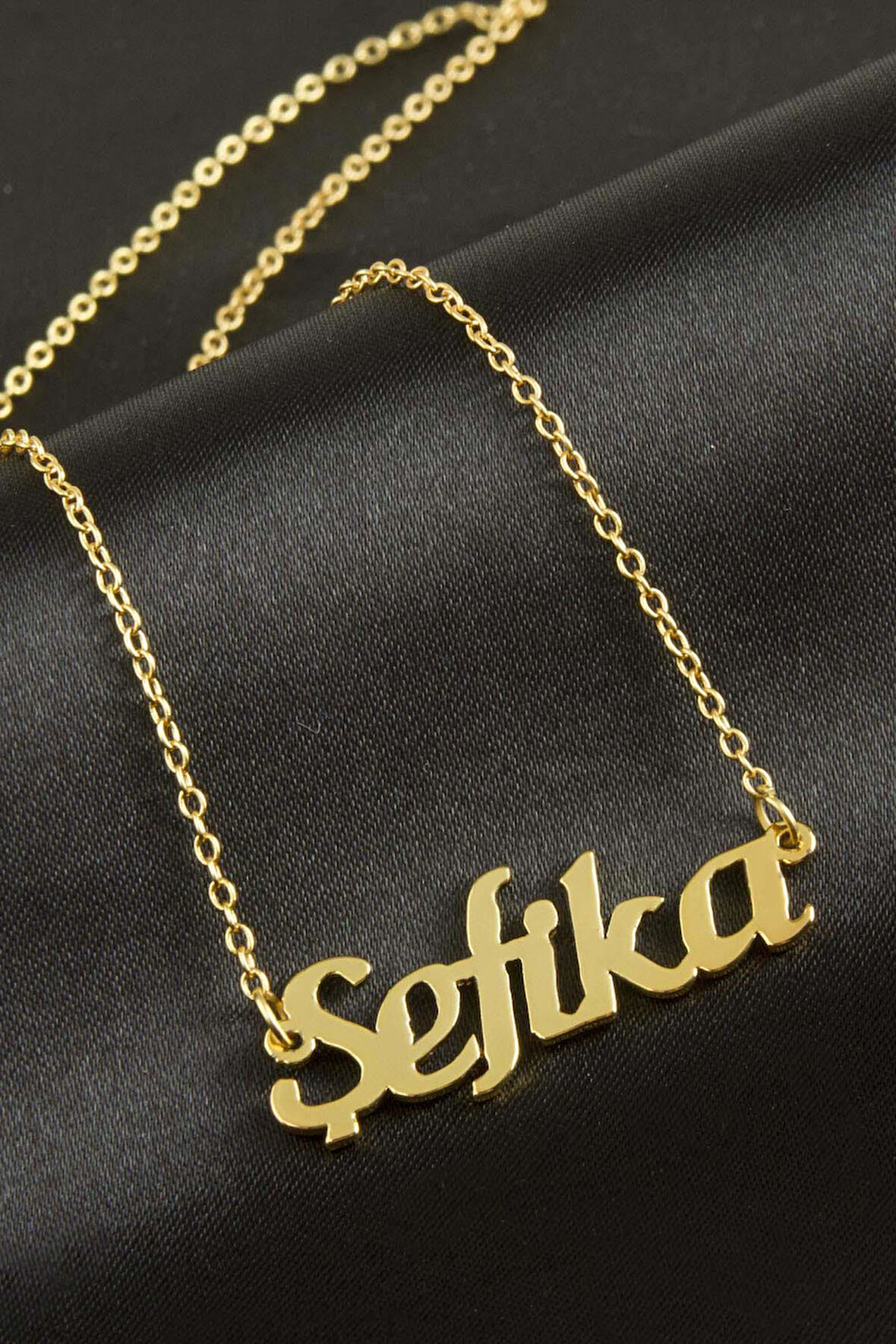 Şefika isimli kolye (Kişiye Özel)