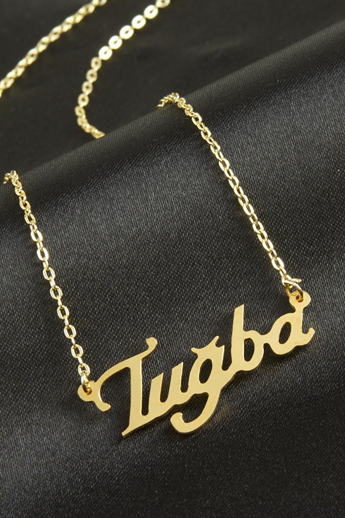 Tuğba İsimli Kolye (Kişiye Özel)