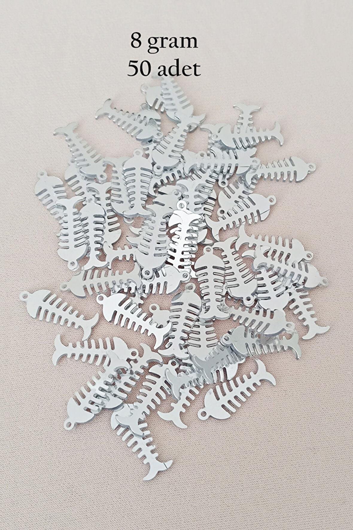 Oya Abiye Bileklik Kolye Pleksi Metalik Plastik Pul Gümüş Renk 8 gram 50 adet - BNC529