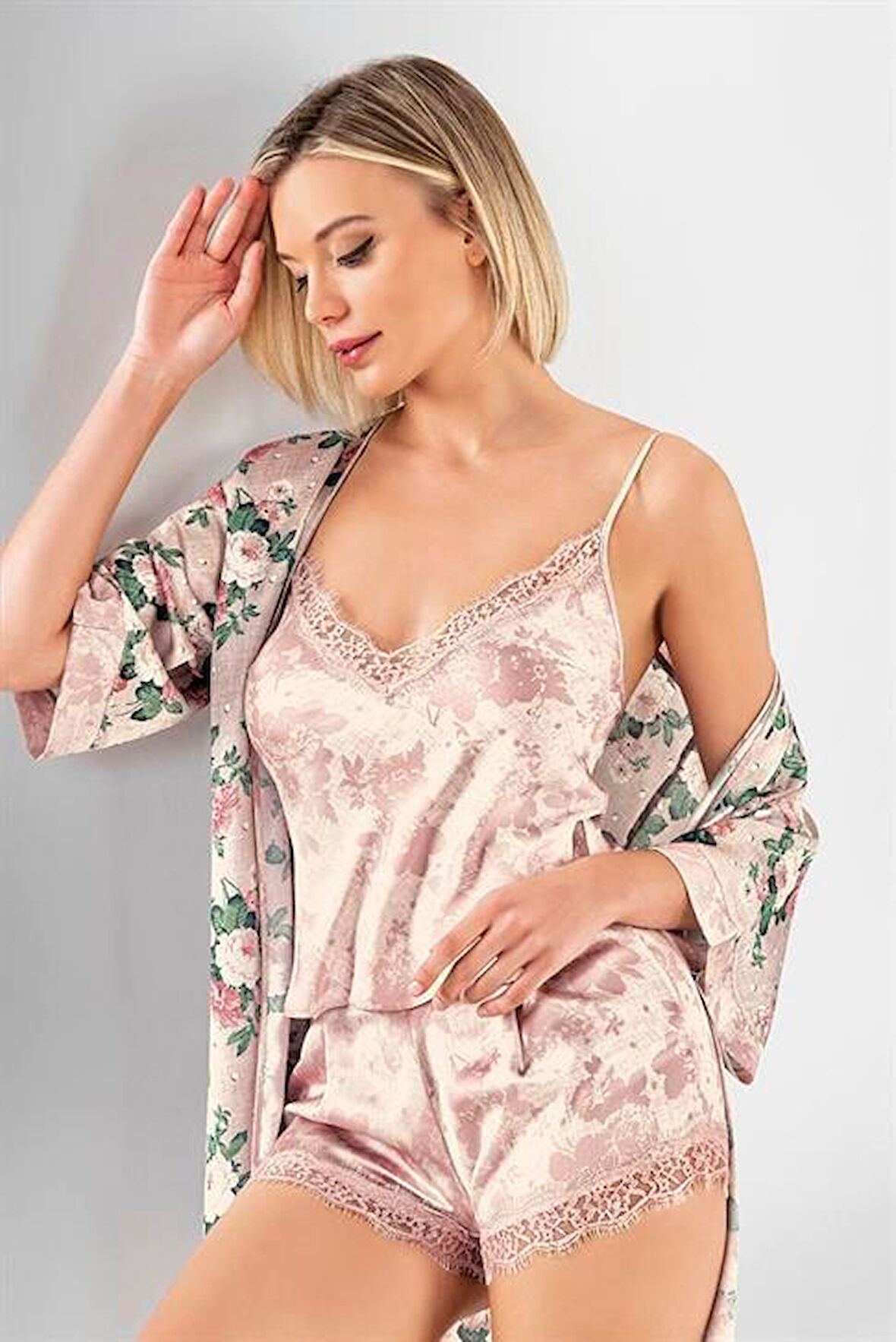 Arias Closet 3lü Şort Takımı Desenli OZN-22746