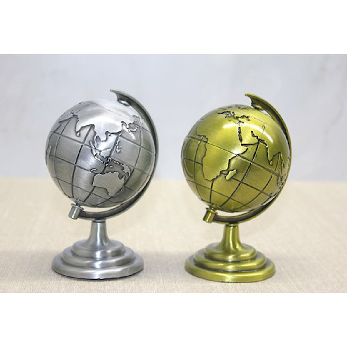 Periboia Metal Dünya Küre Model 2 