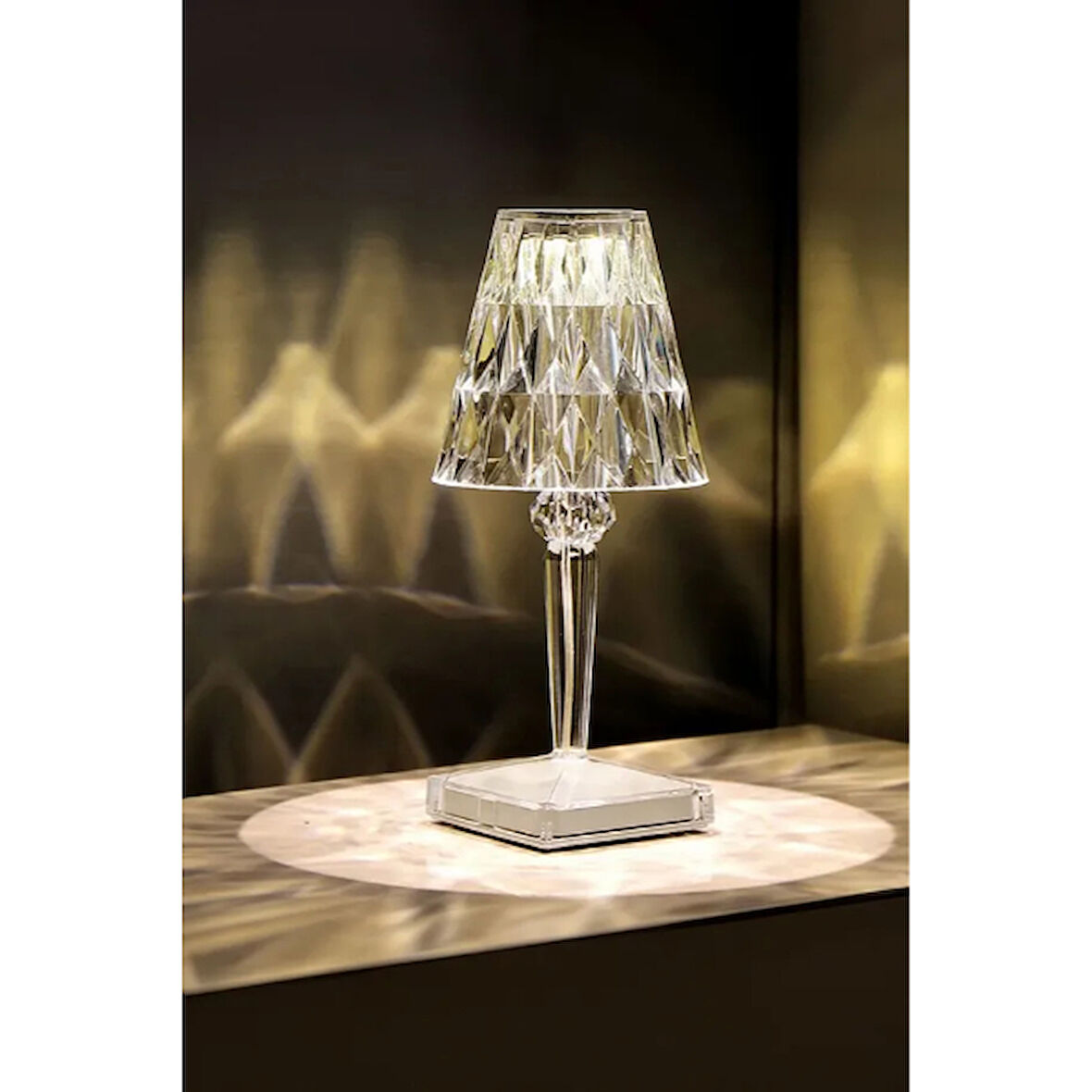 Periboia Kristal Abajur LED Kumandalı Ve Dokunmatik Masa Lambası