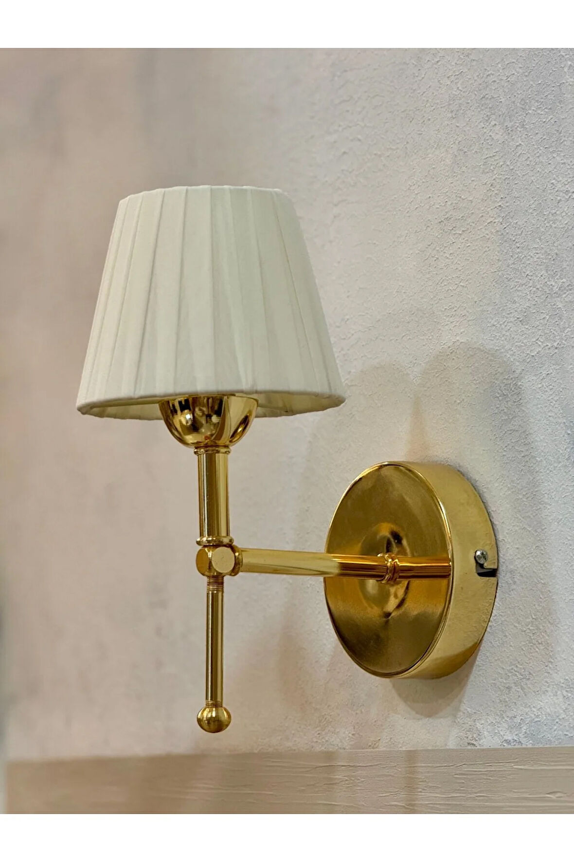 Osmanlı Ipeği Metal Duvar Aydınlatması Kablosuz Pilli Ledli Parlak Gold Aplik