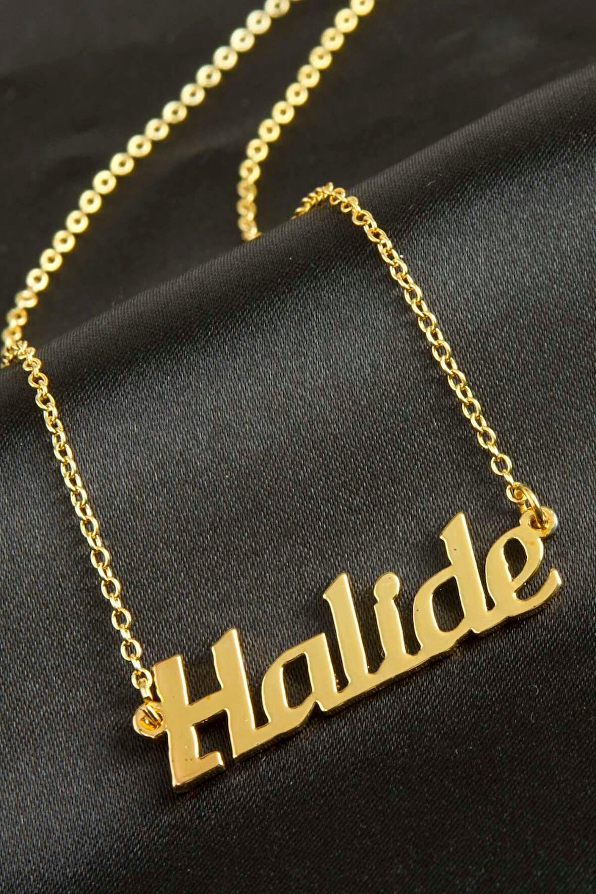 Halide İsimli Kolye (Kişiye Özel)
