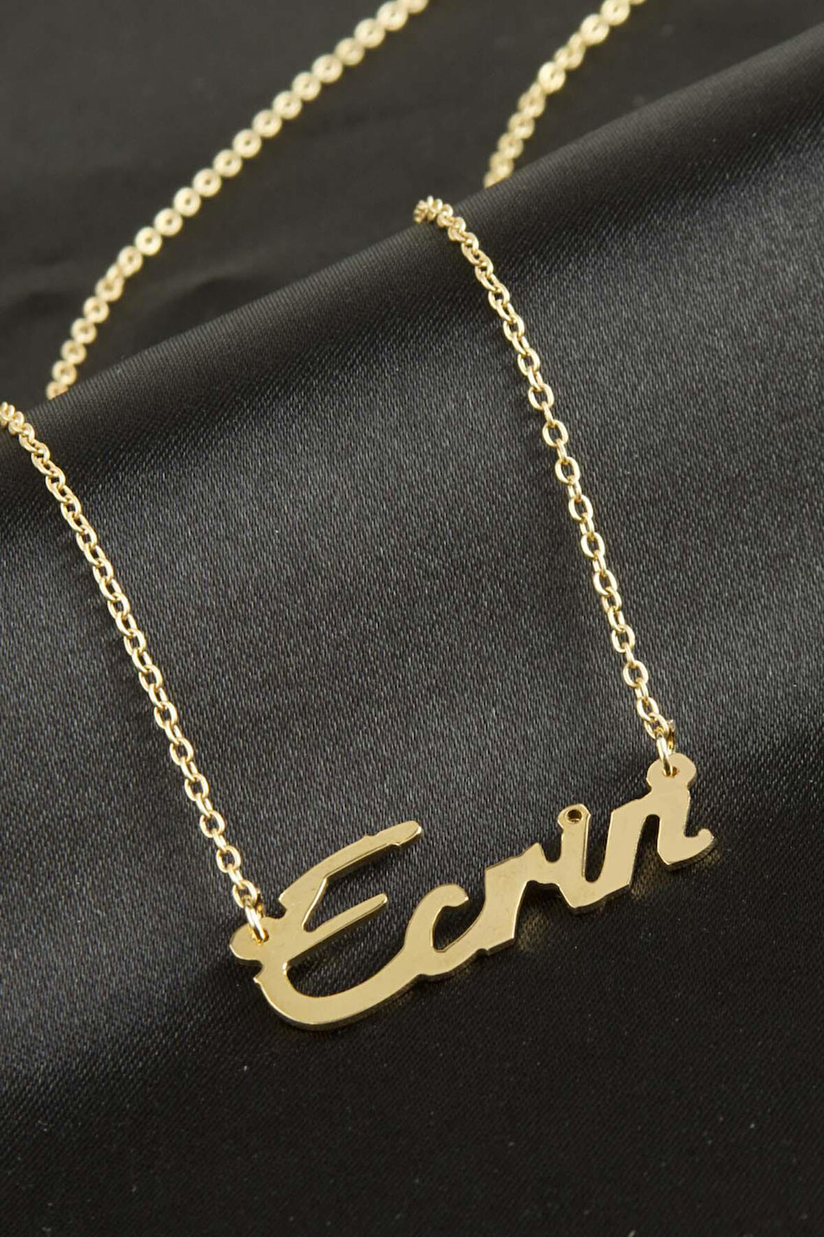 Ecrin İsimli Kolye (Kişiye Özel)