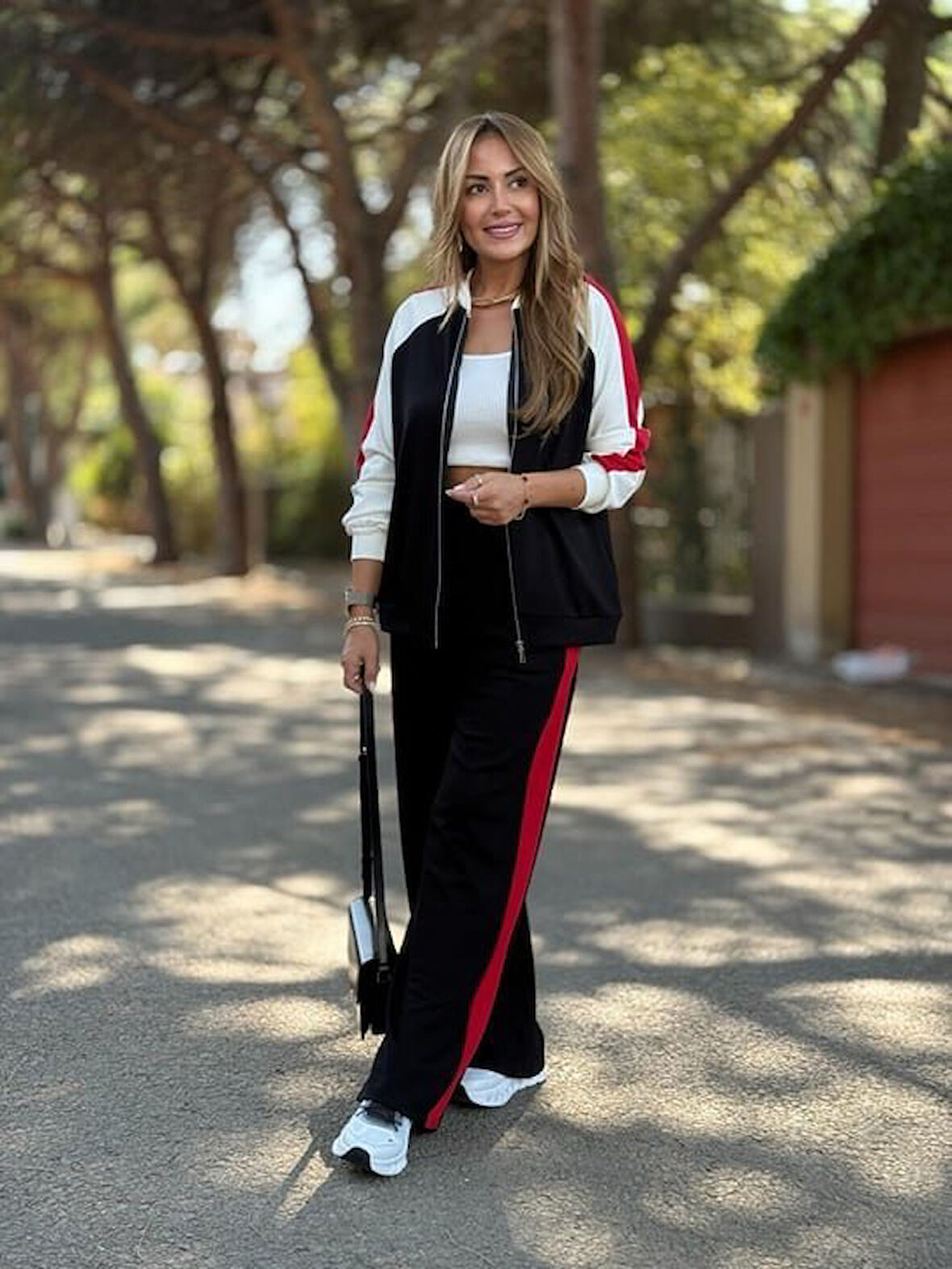 Kadın Hakim Yaka şerit Detay Hırka Ve Bol Paça Pantolon Ikili Takım