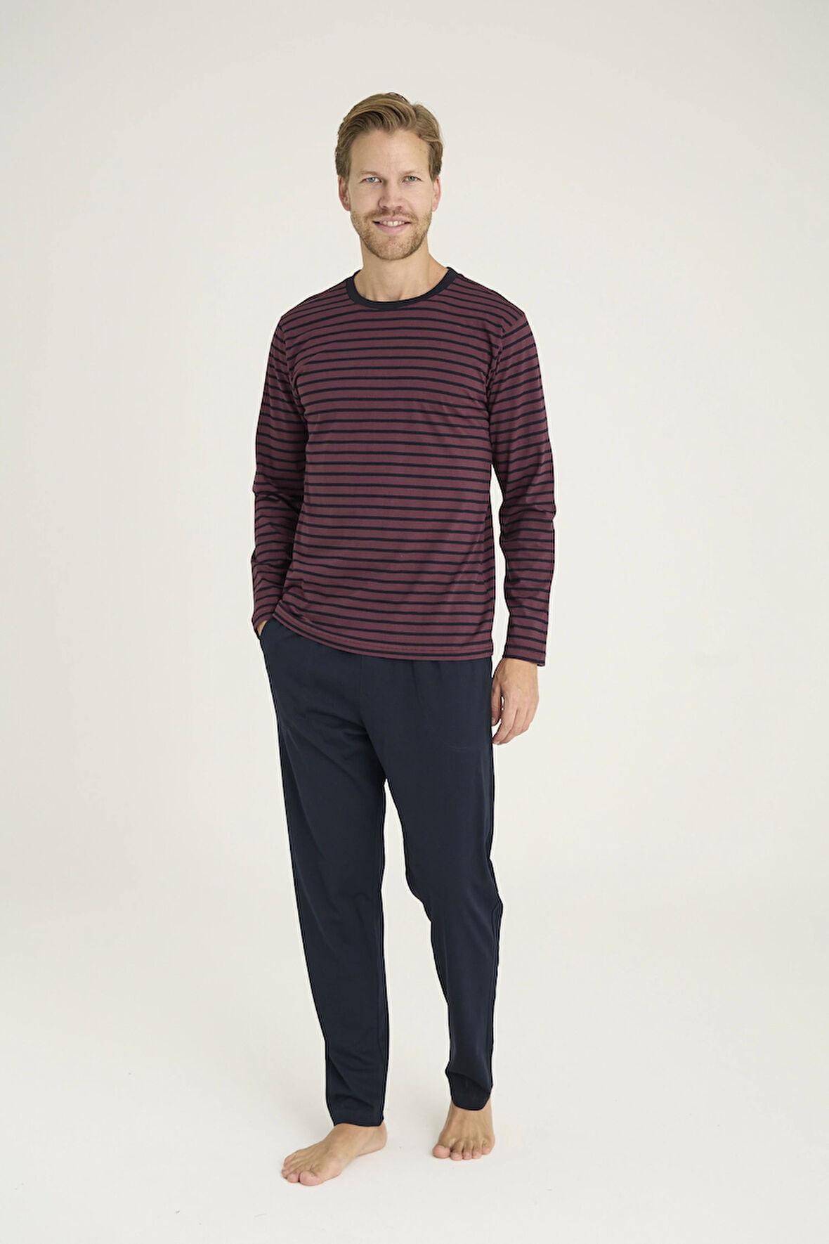 Kocabey 9215 Erkek O.Yaka Pijama Takım