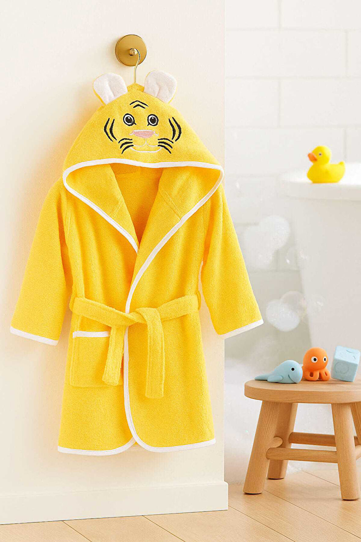 Kapşonlu Unisex &amp;#37;100 Pamuklu Çocuk Banyo Bornozu Tiger