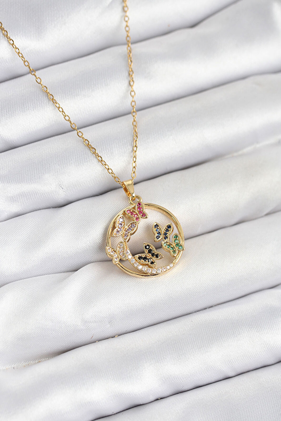 316L Çelik Zincir Gold Renk Zirkon Taşlı Kelebekli Kadın Kolye EB-BKO10609