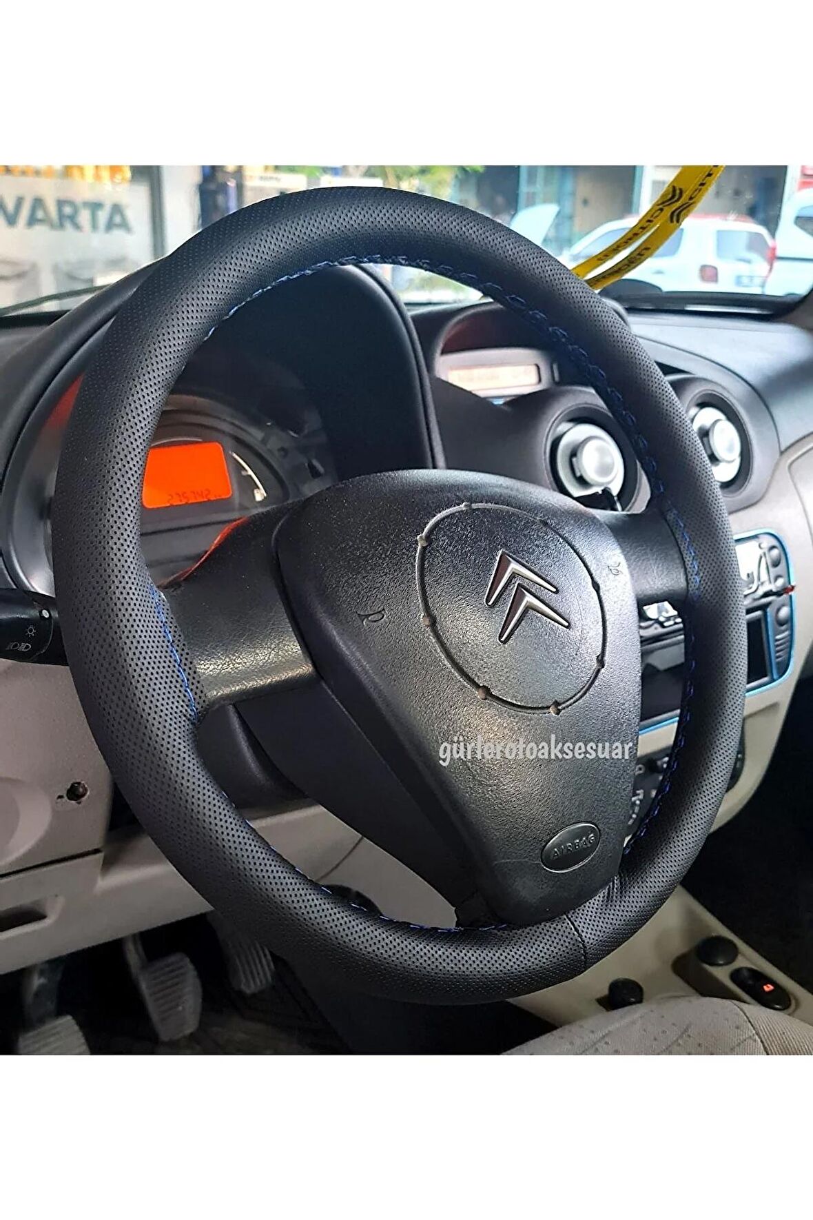 Universal Oto Dikmeli Direksiyon Kılıfı Noktalı Mavi Ipli ( 37-39cm×10cm )