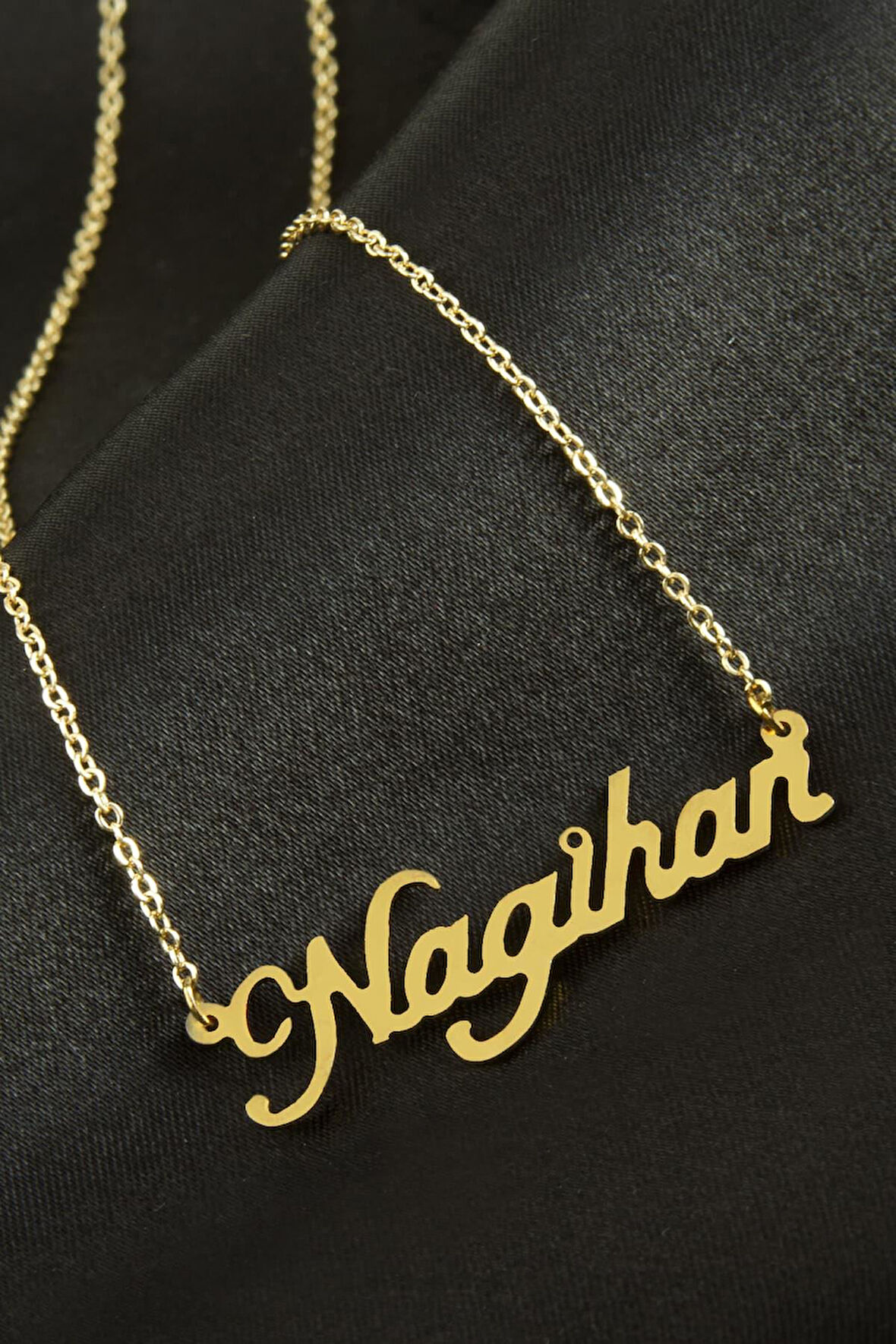 Nagihan İsimli Kolye (Kişiye Özel)
