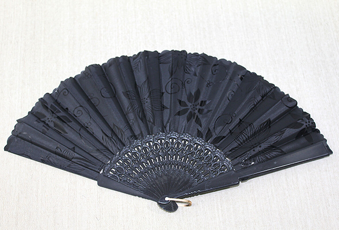 Plastik Siyah Yelpaze 