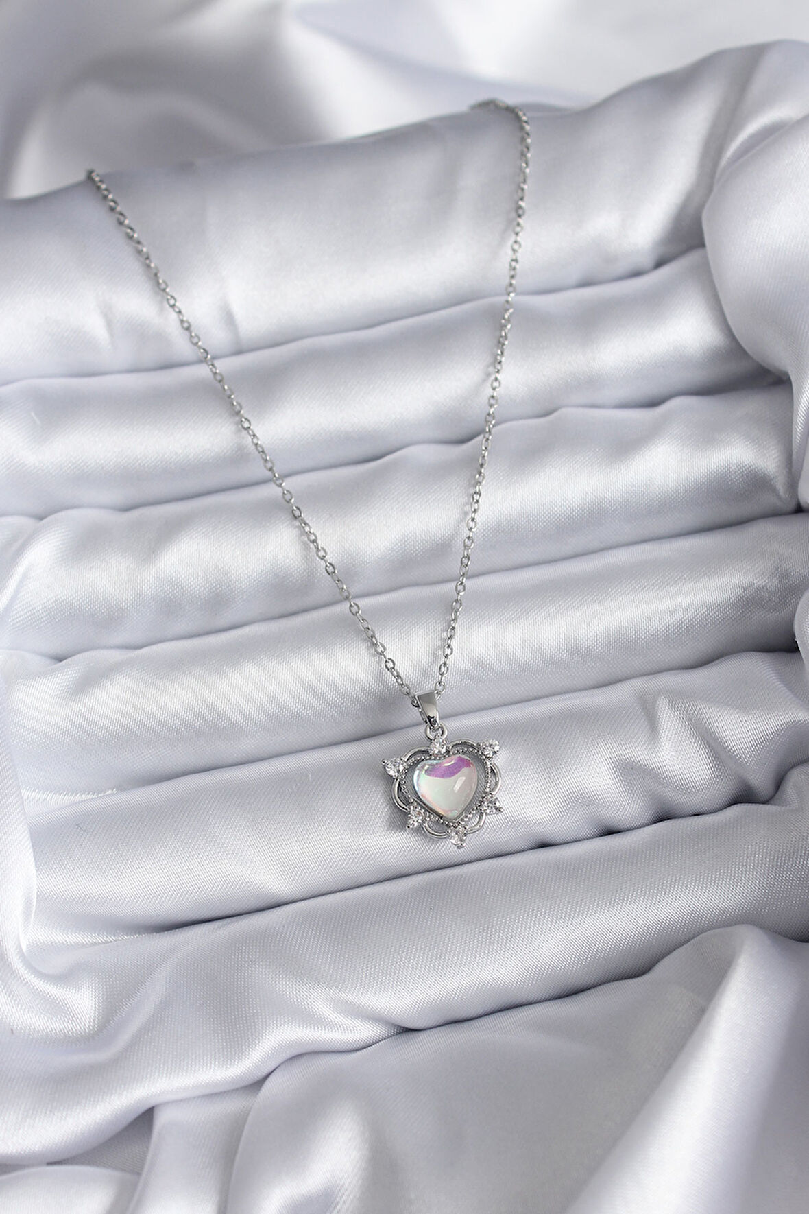  316L Çelik Zincir Gümüş Renk Kalp Model Kadın Kolye