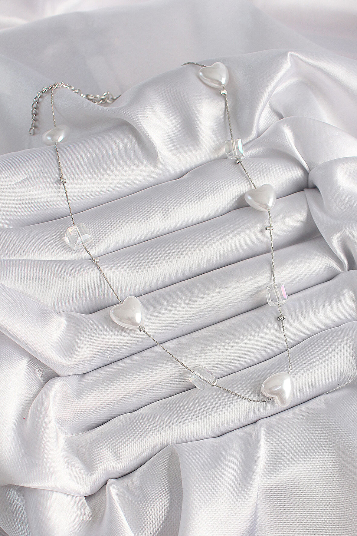  Pirinç Gümüş Renk Beyaz İnci Kalp Model Kadın Kolye