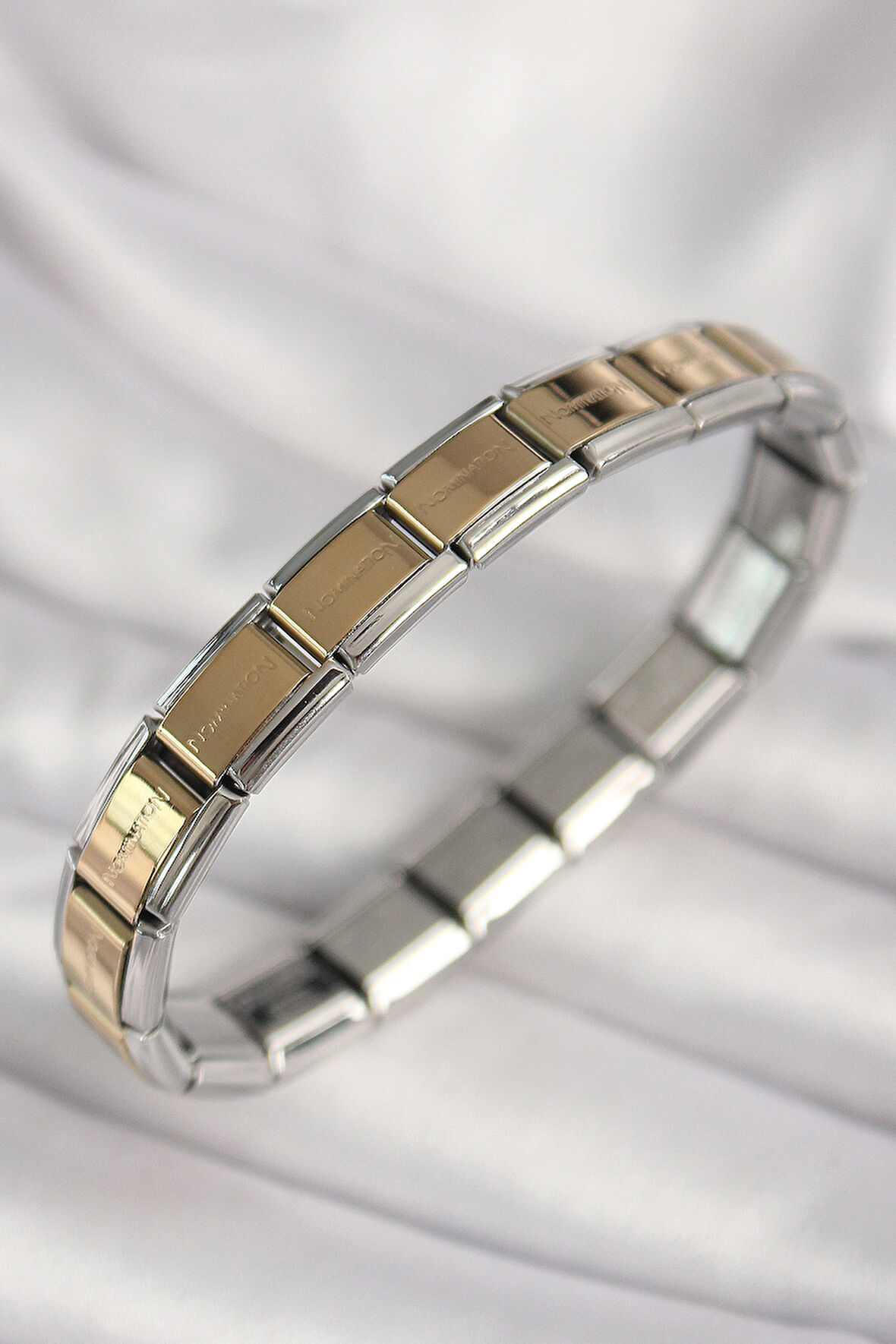  316L Çelik Mix Renk Yazılı Nomination Model Kadın Bileklik