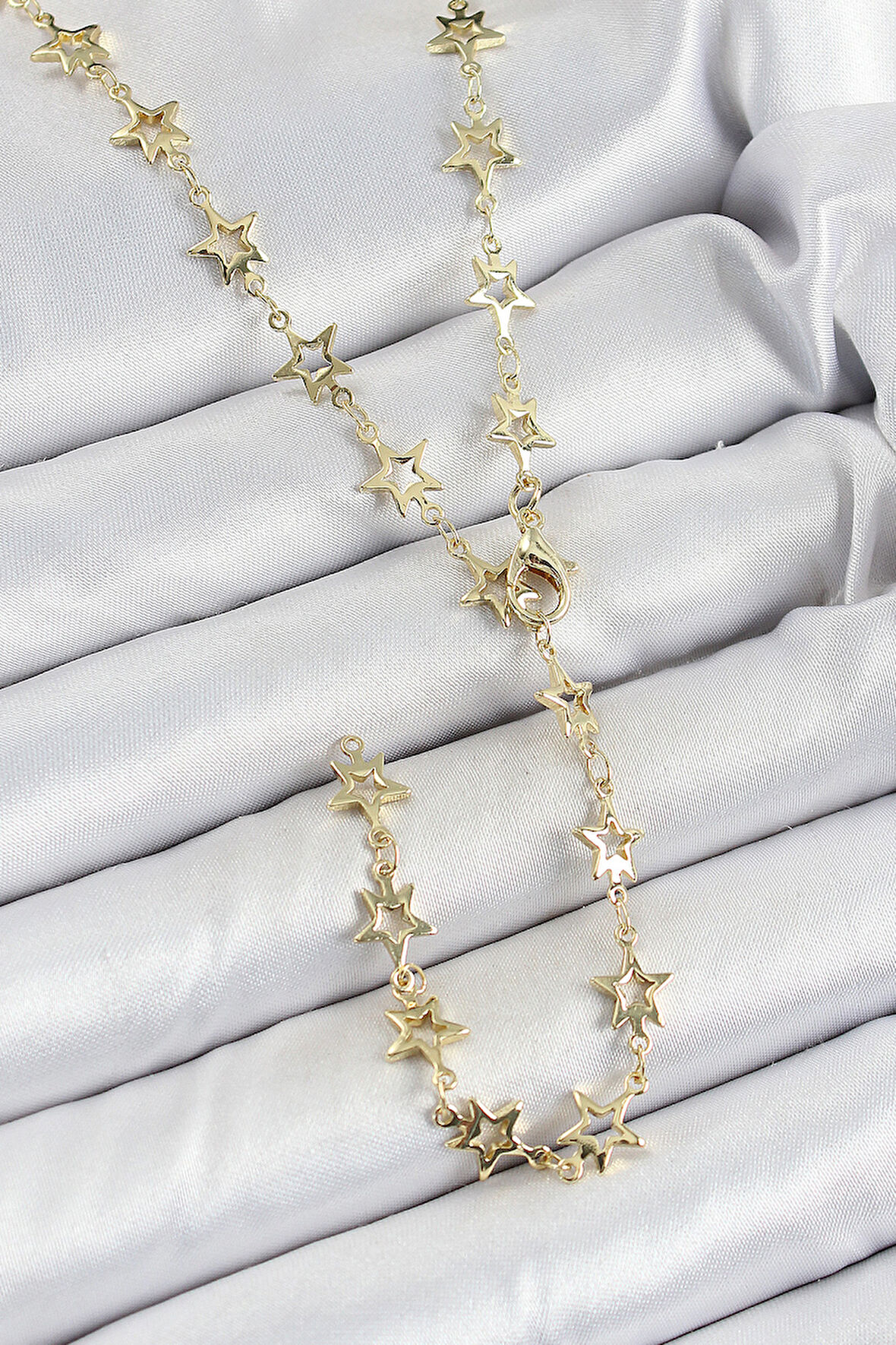  Pirinç Gold Renk Yıldızlı Kadın Y Kolye