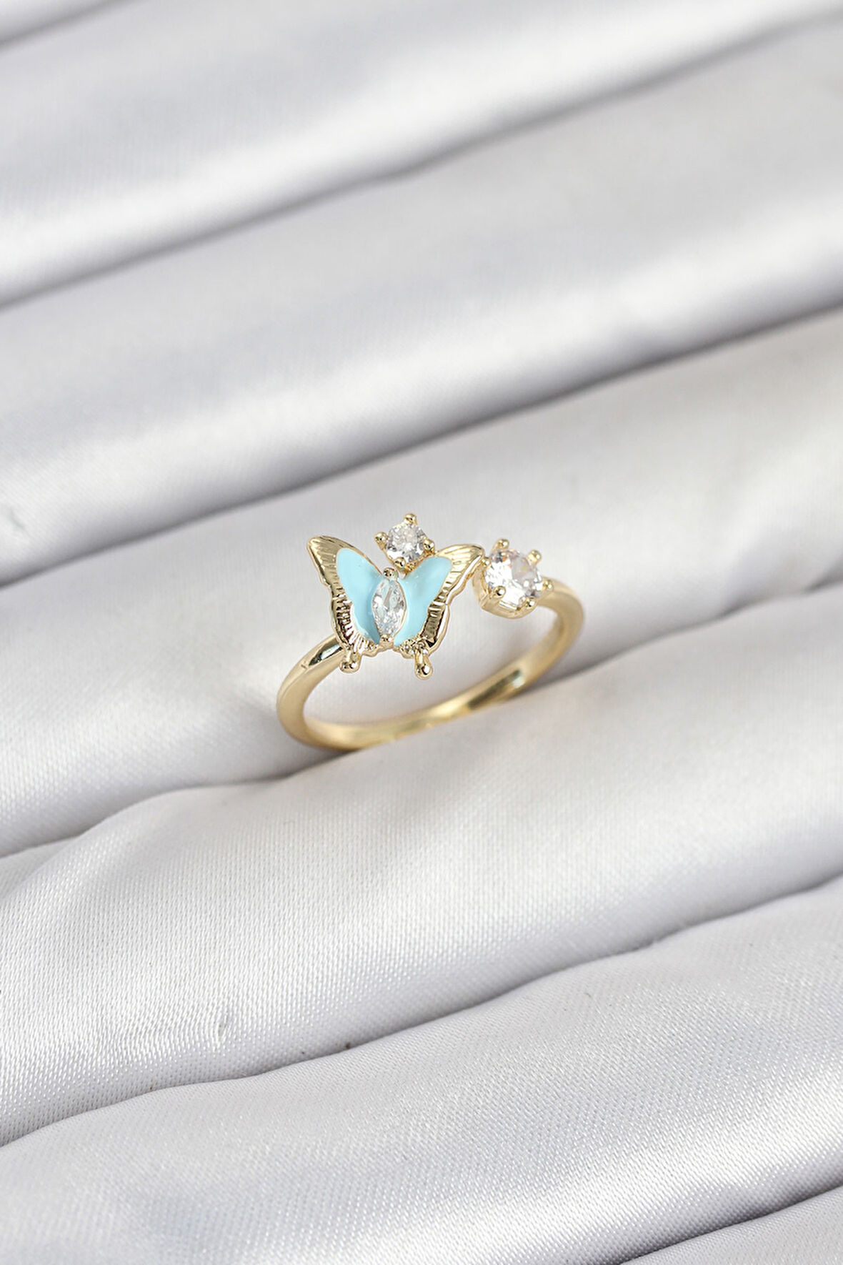  Pirinç Gold Renk Kelebek Model Kadın Yüzük